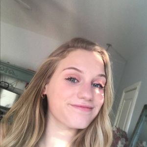 Meet your Posher, Kate